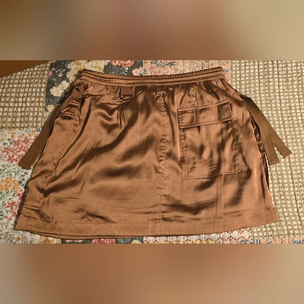 Anthropologie Love The Label Silky Cargo Mini Skirt - Picture 6 of 8